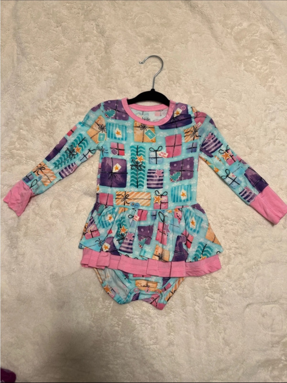 Toddler Long-Sleeve Present Print One-Piece Bodysuit in Aqua and Pink